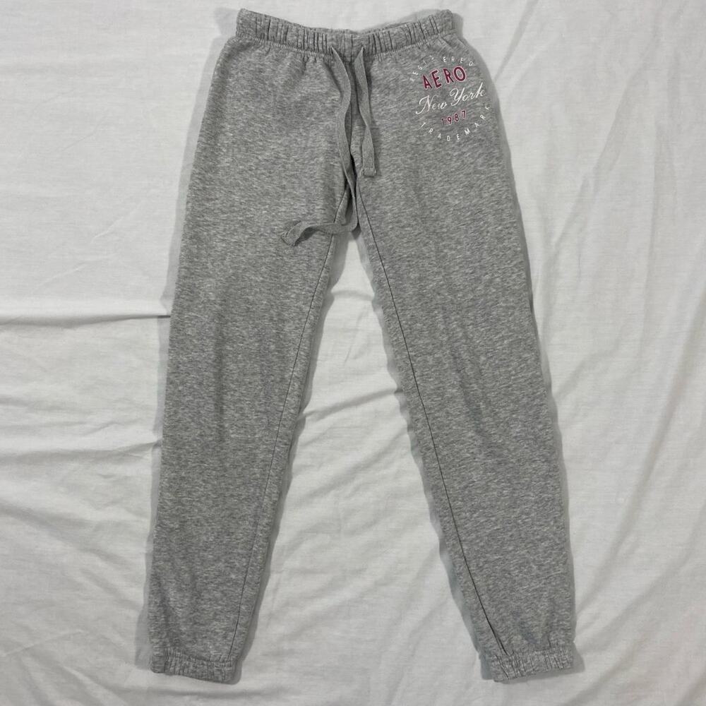Aeropostale grey low rise joggers size xs preppy casual y2k